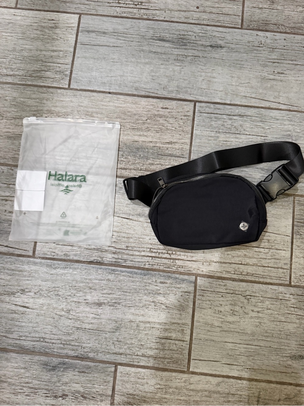 Black Women’s Halara Waist Bag / Fanny Pack. NWT